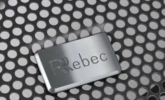 Rebec three-way suit loudspeaker